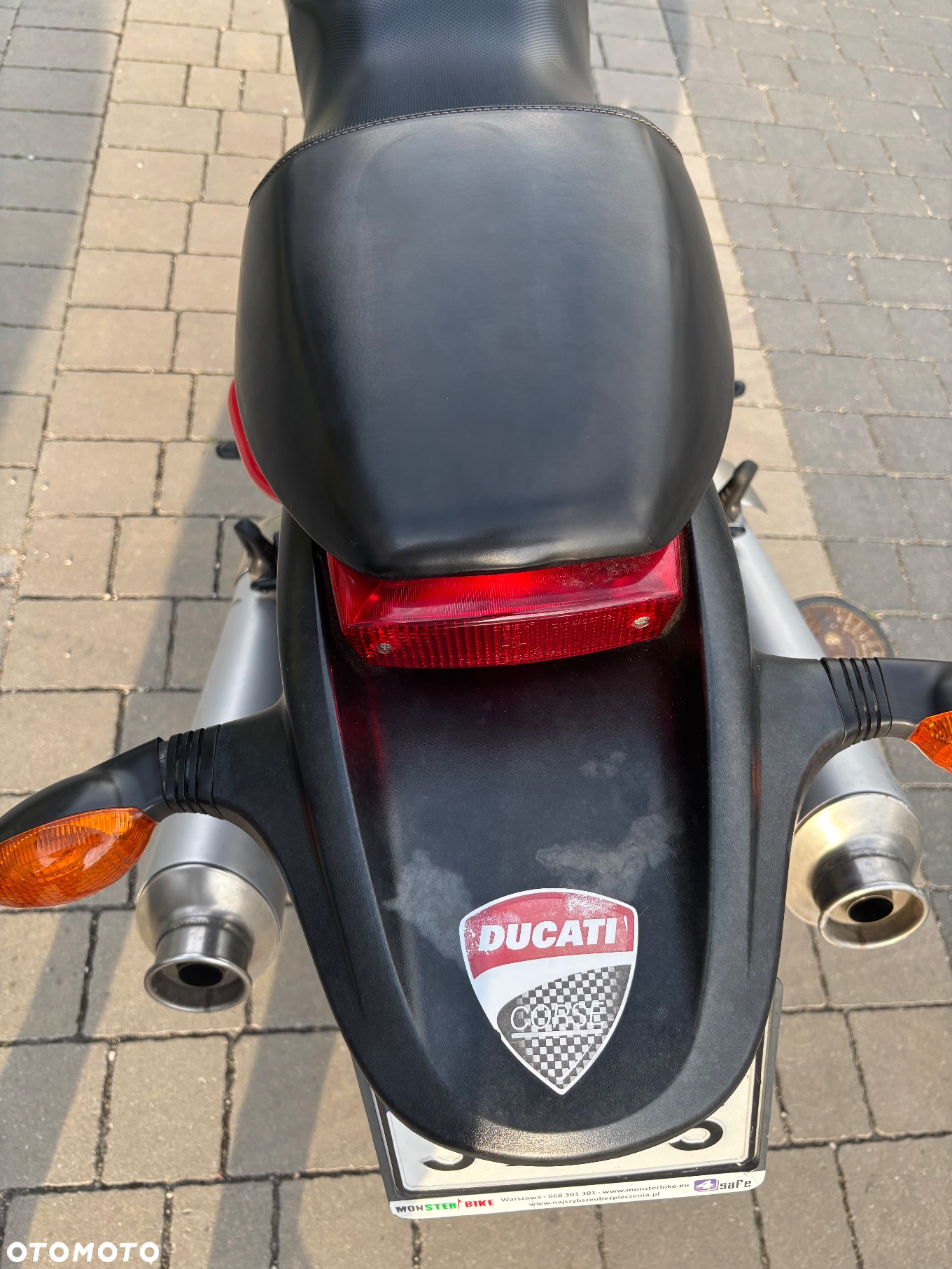 Ducati Monster - 12