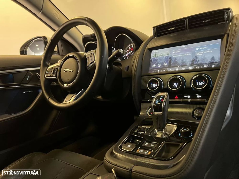 Jaguar F-Type P300 Aut. R-Dynamic Black - 17
