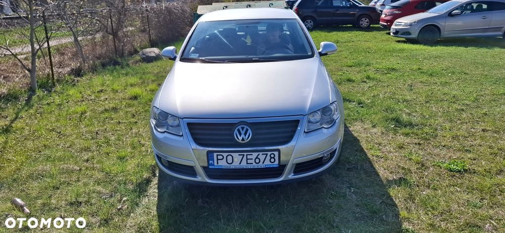 Volkswagen Passat 2.0 TDI DPF Comfortline - 1