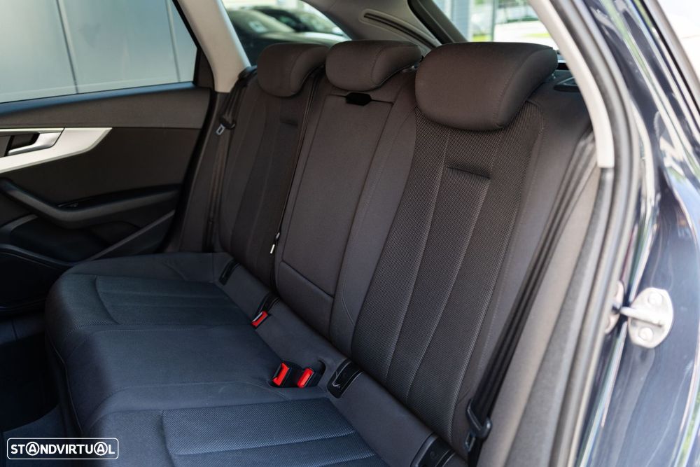 Audi A4 Avant 2.0 TDI S tronic sport - 25