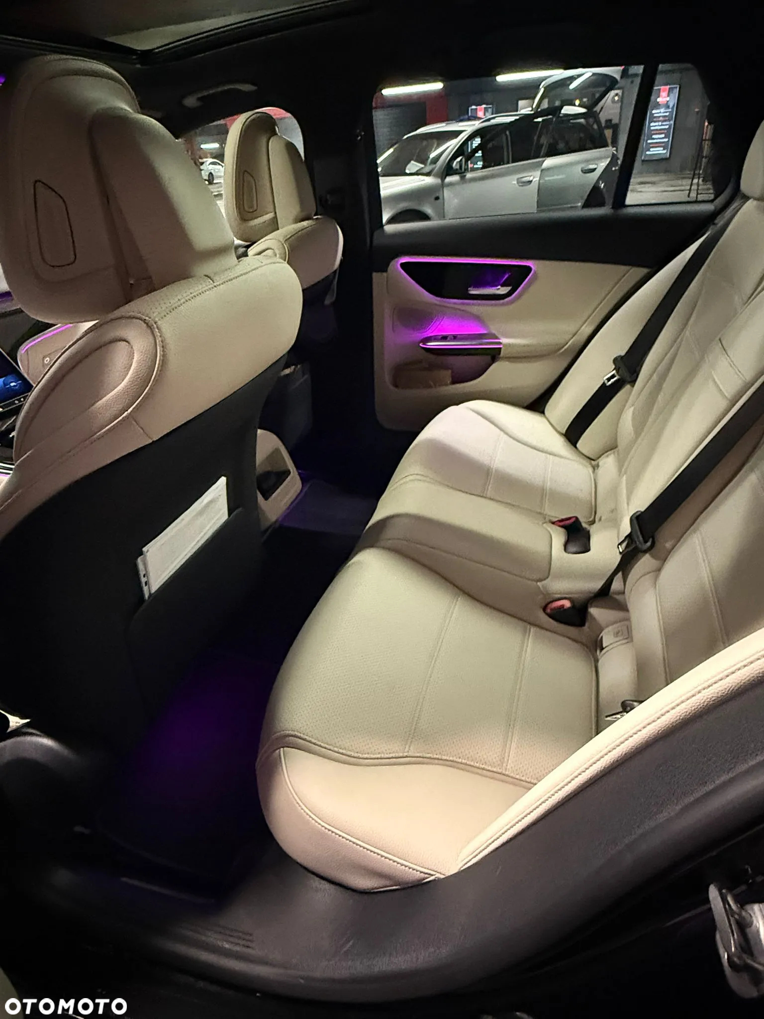 Mercedes-Benz Klasa C 200 d T 9G-TRONIC Edition AMG Line - 13