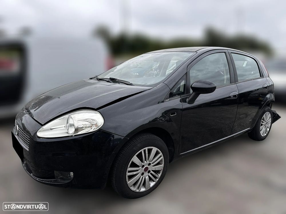 Fiat Grande Punto 1.2i de 2008 para peças - 6