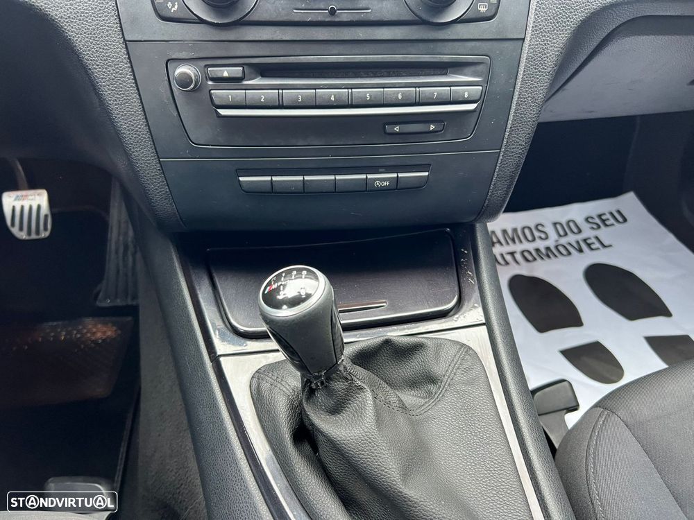 BMW 118 d Line Sport - 30