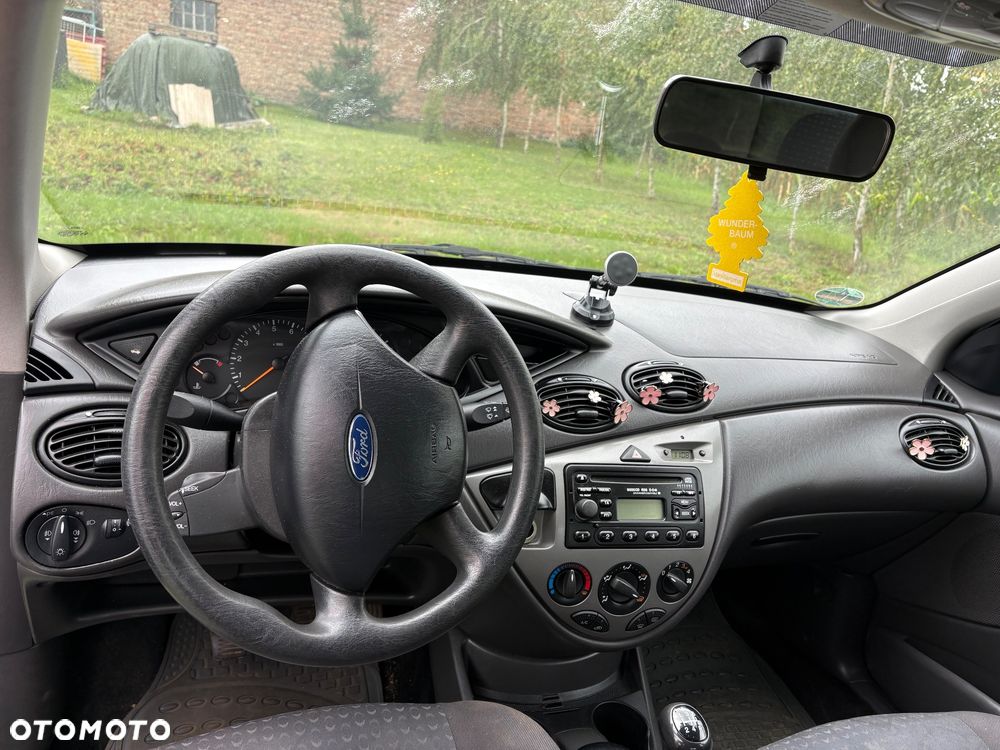 Ford Focus - 6