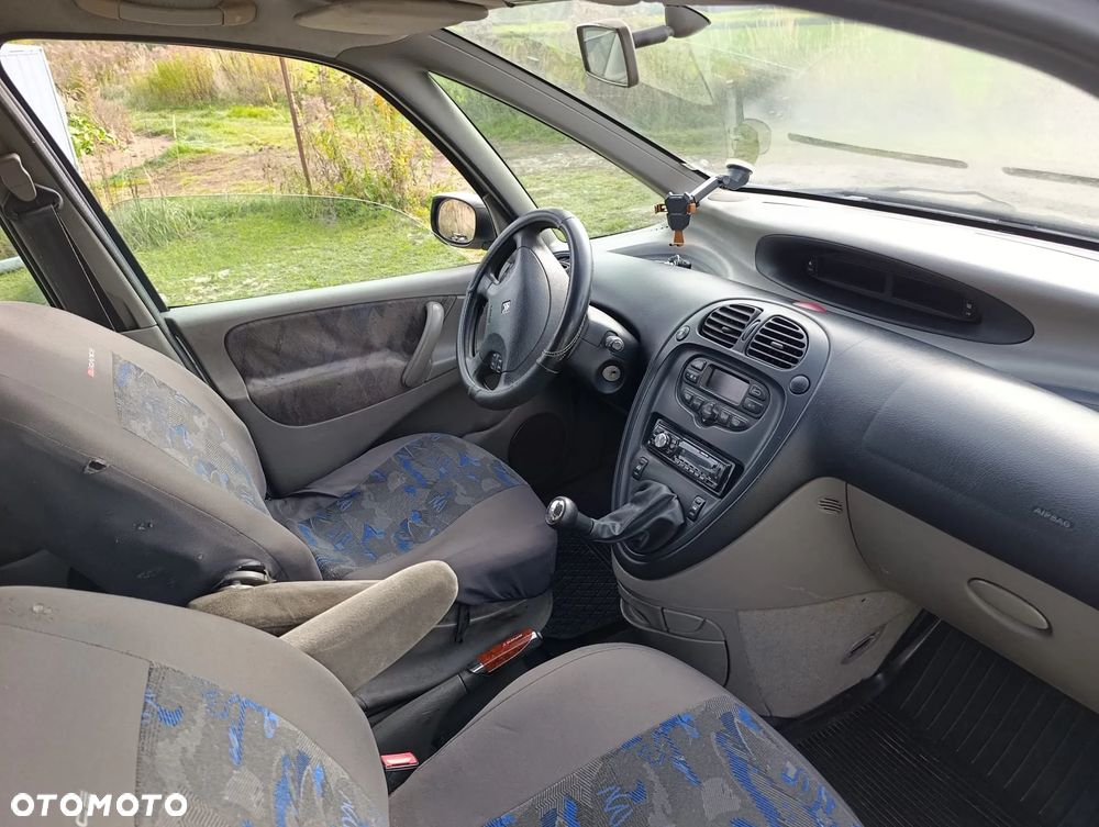 Citroën Xsara Picasso - 4