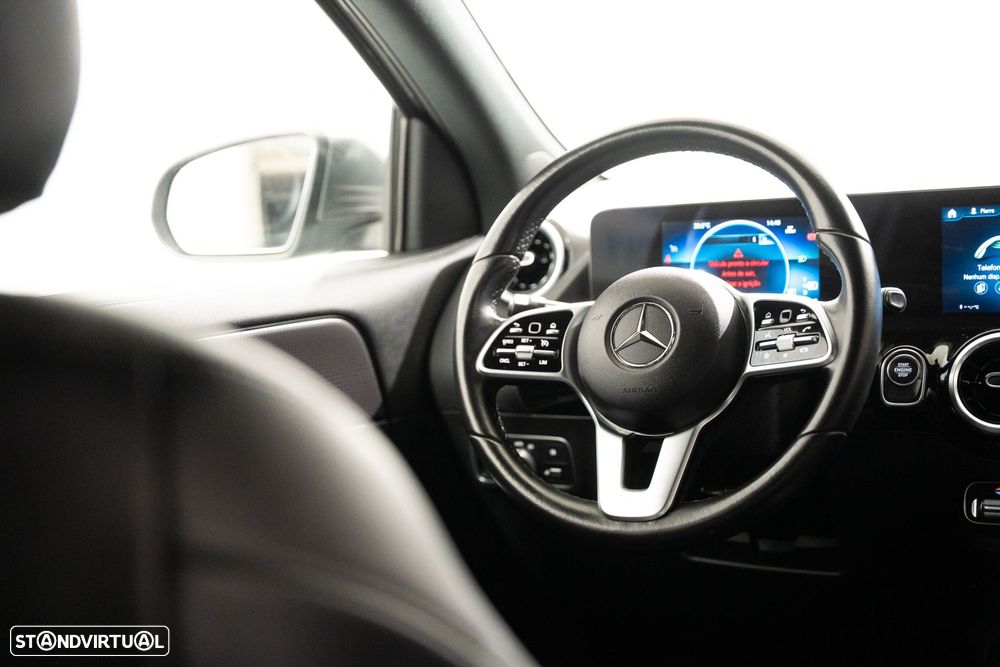 Mercedes-Benz GLA 250 e Progressive - 26