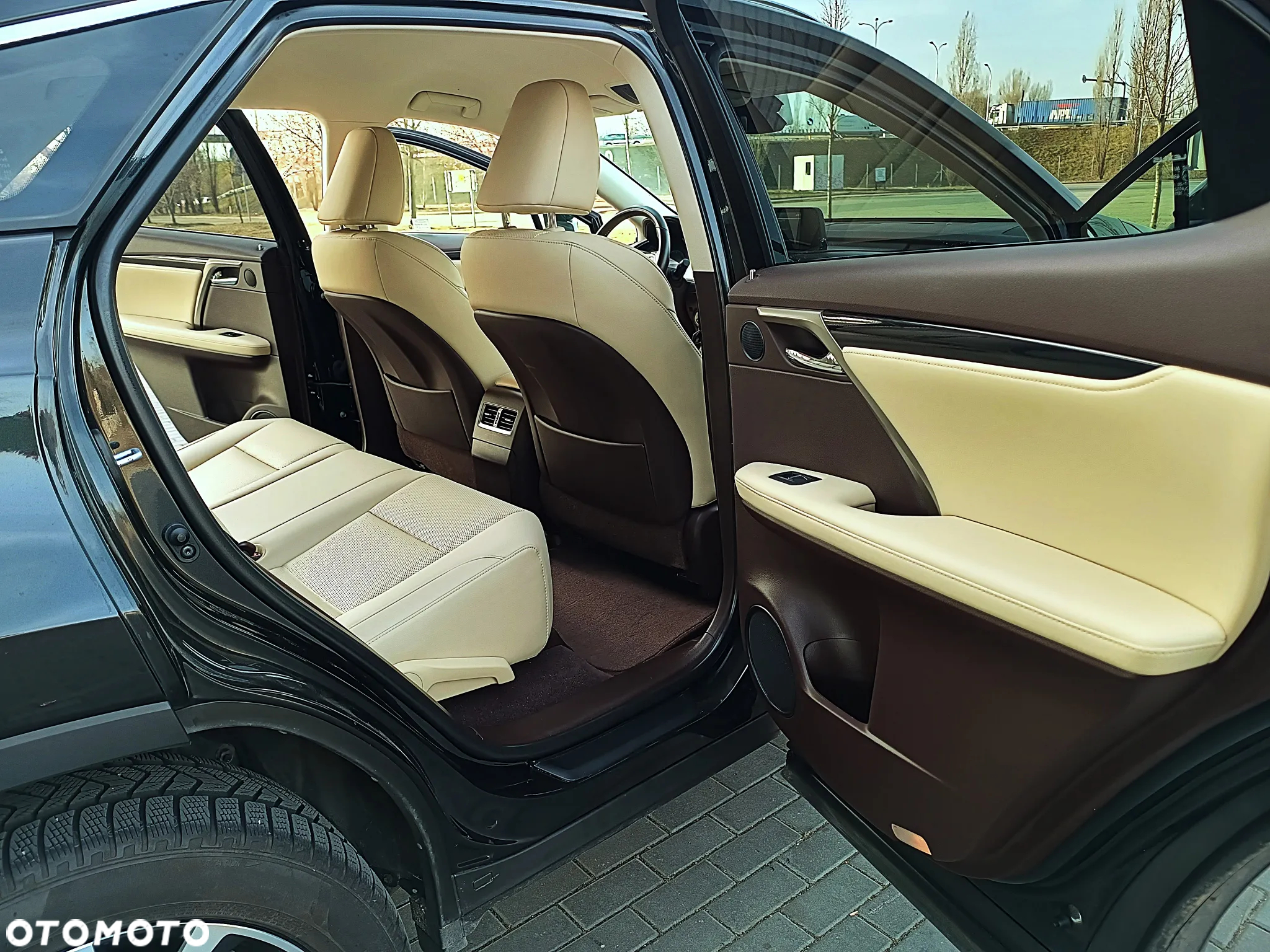 Lexus RX 300 Business Edition - 34