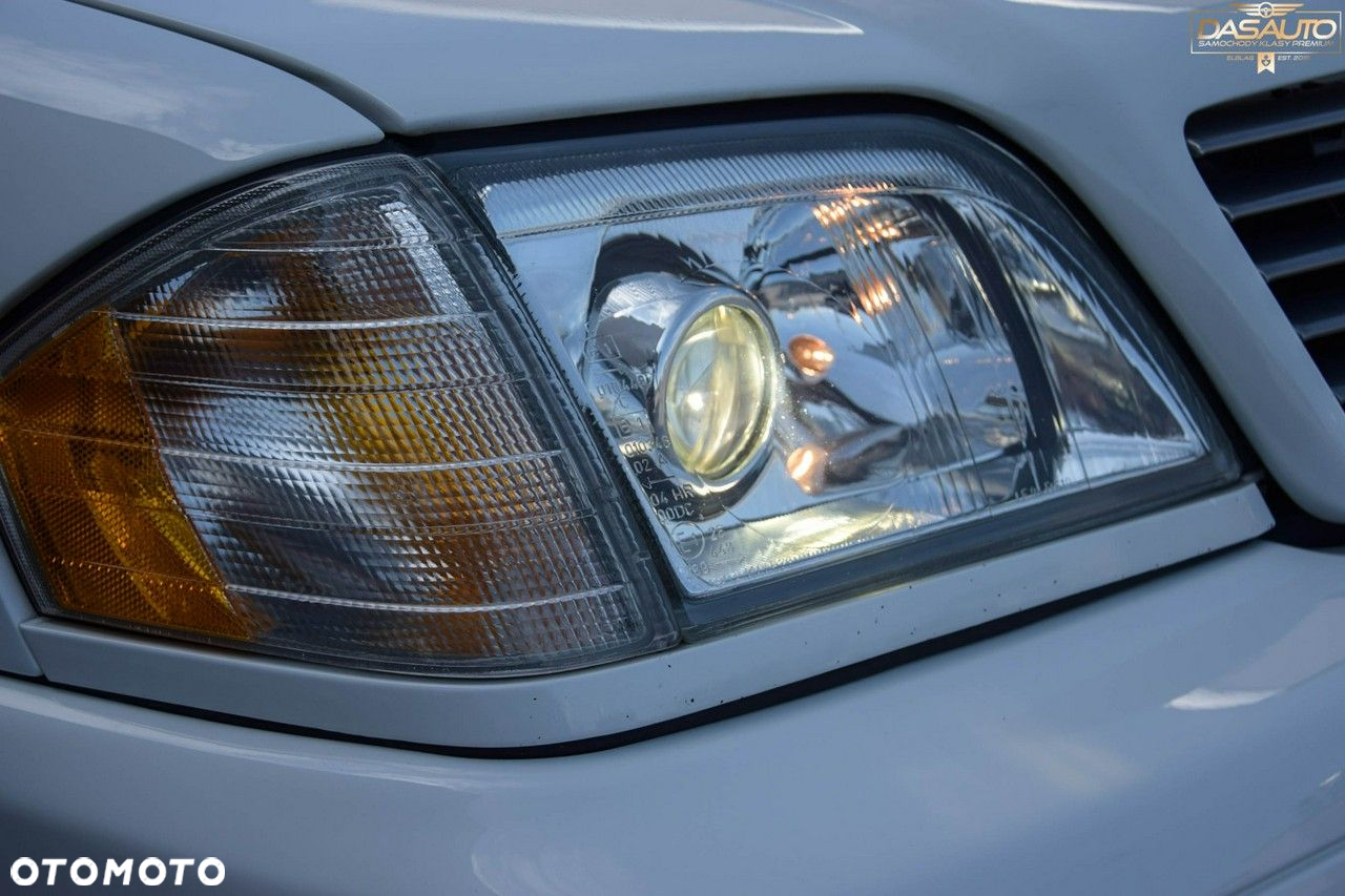 Mercedes-Benz SL - 38
