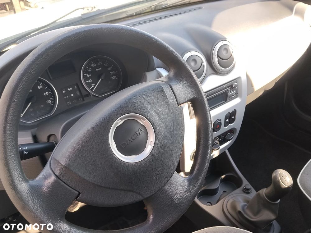 Dacia Sandero 1.2 16V - 14