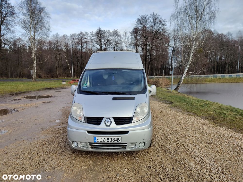 Renault Trafic - 2