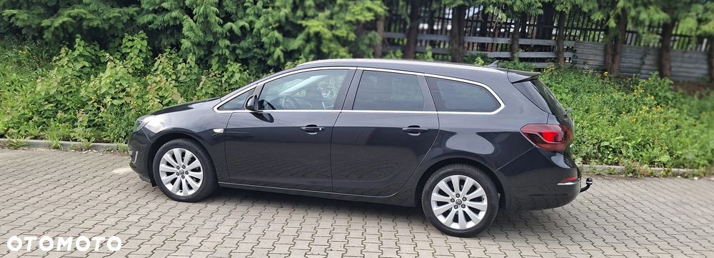 Opel Astra 1.4 T Cosmo EU6 - 4