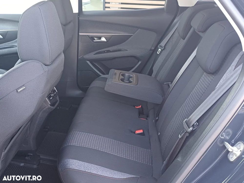 Peugeot 3008 - 9