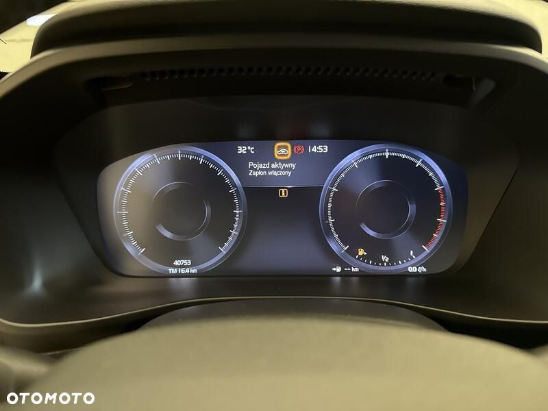 Volvo XC 40 B4 B AWD R-Design - 14