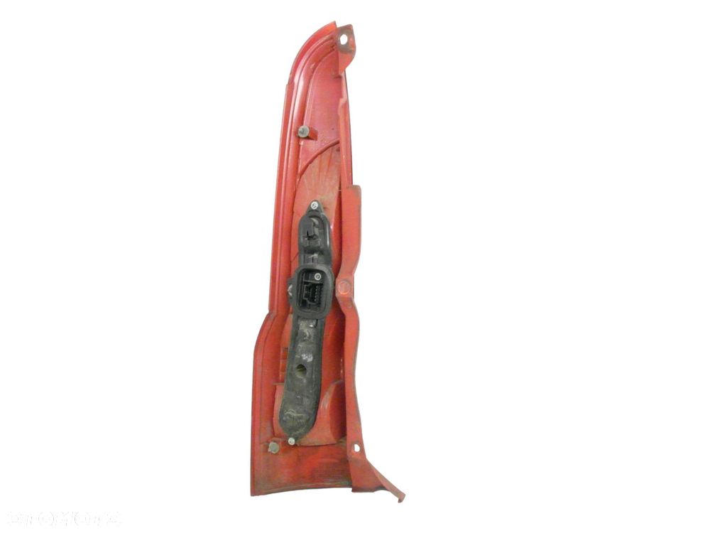 LAMPA PRAWA TYLNA FIAT PANDA II (169_) 086611917R - 2