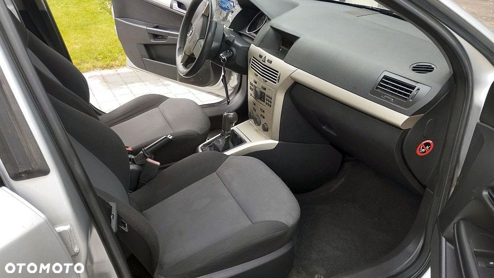 Opel Astra 1.7 CDTI Enjoy - 5