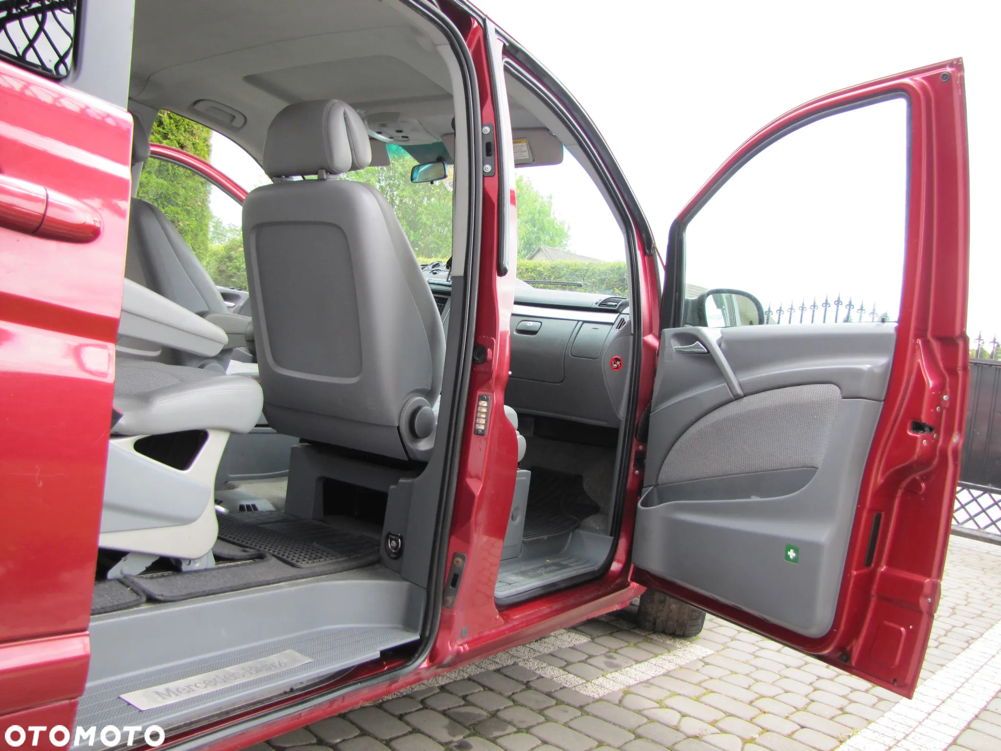 Mercedes-Benz Viano - 25