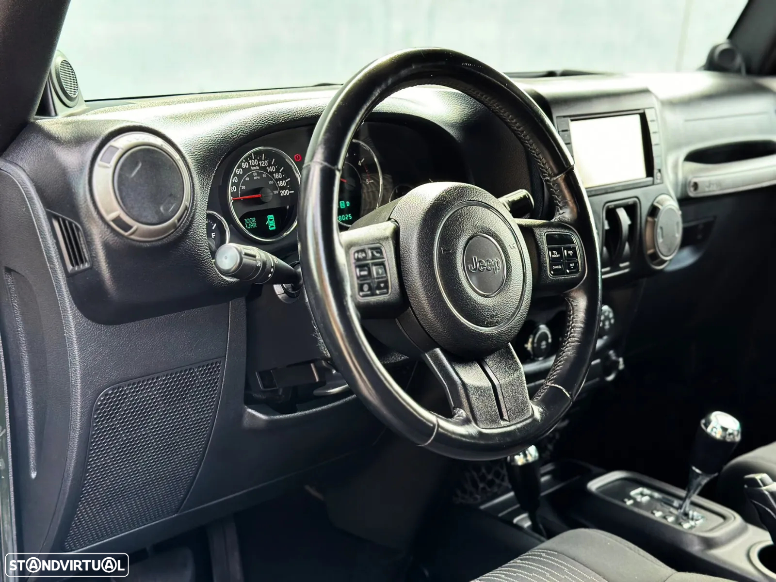 Jeep Wrangler - 9