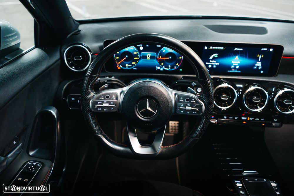 Mercedes-Benz A 180 d 7G-DCT AMG Line - 21