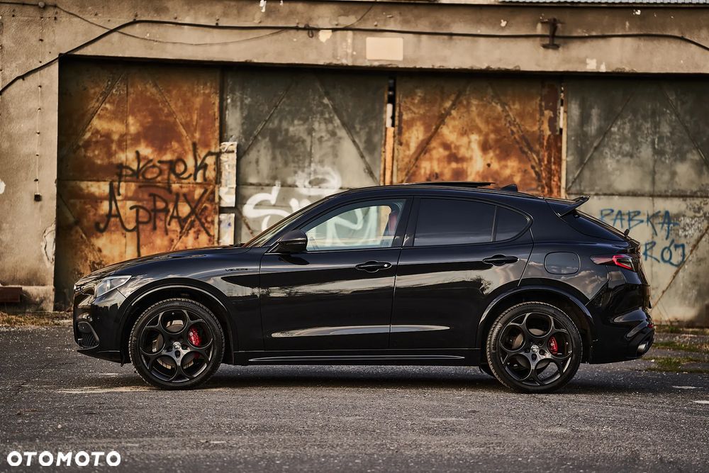 Alfa Romeo Stelvio 2.0 Turbo TI Q4 - 8