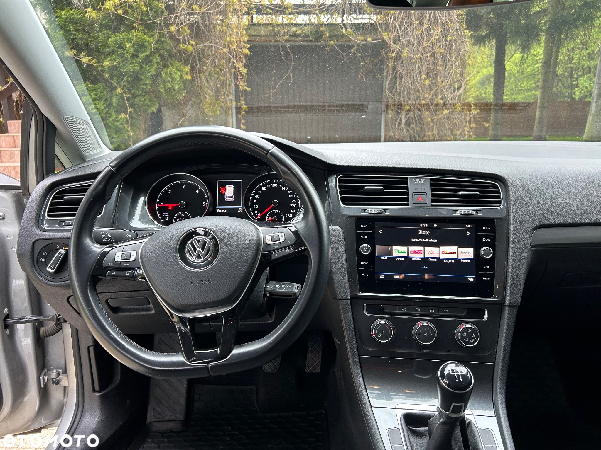 Volkswagen Golf VII 1.6 TDI BMT Comfortline - 12