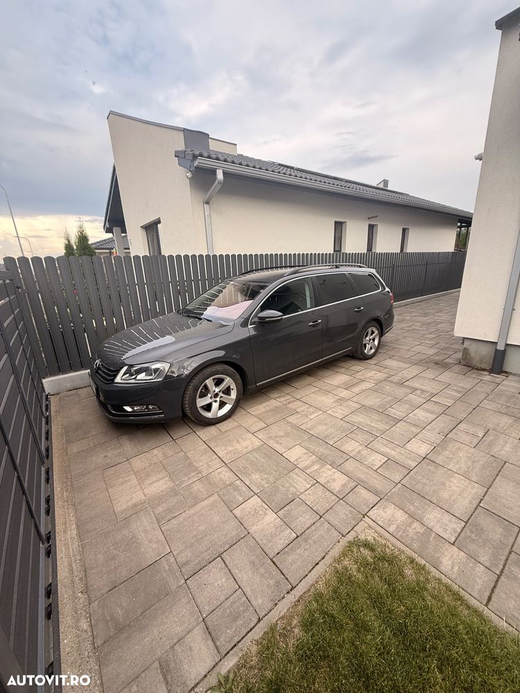 Volkswagen Passat 2.0 TDI DSG Highline - 19