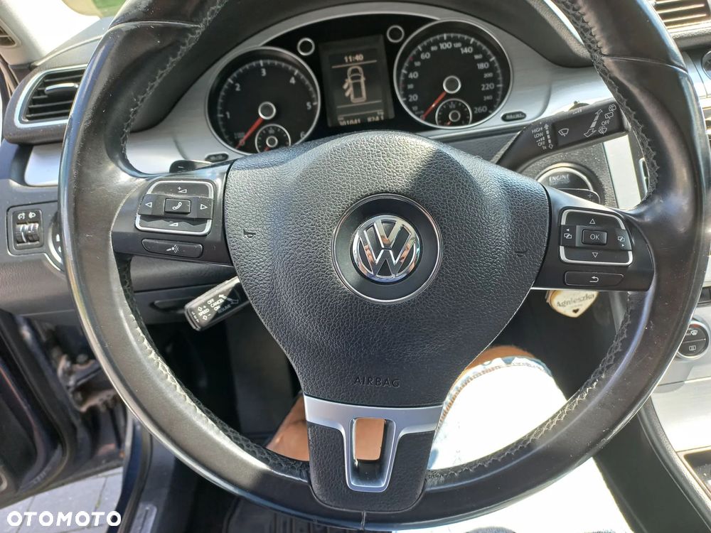 Volkswagen Passat Alltrack - 5