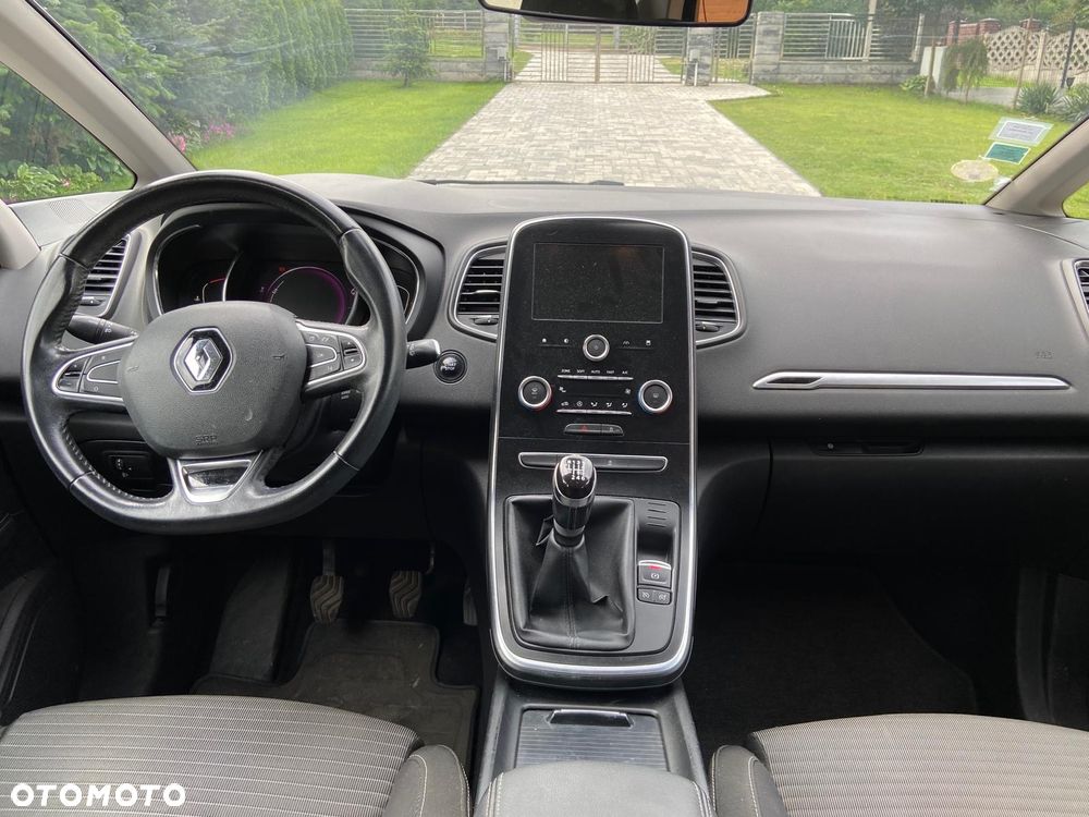 Renault Scenic - 7