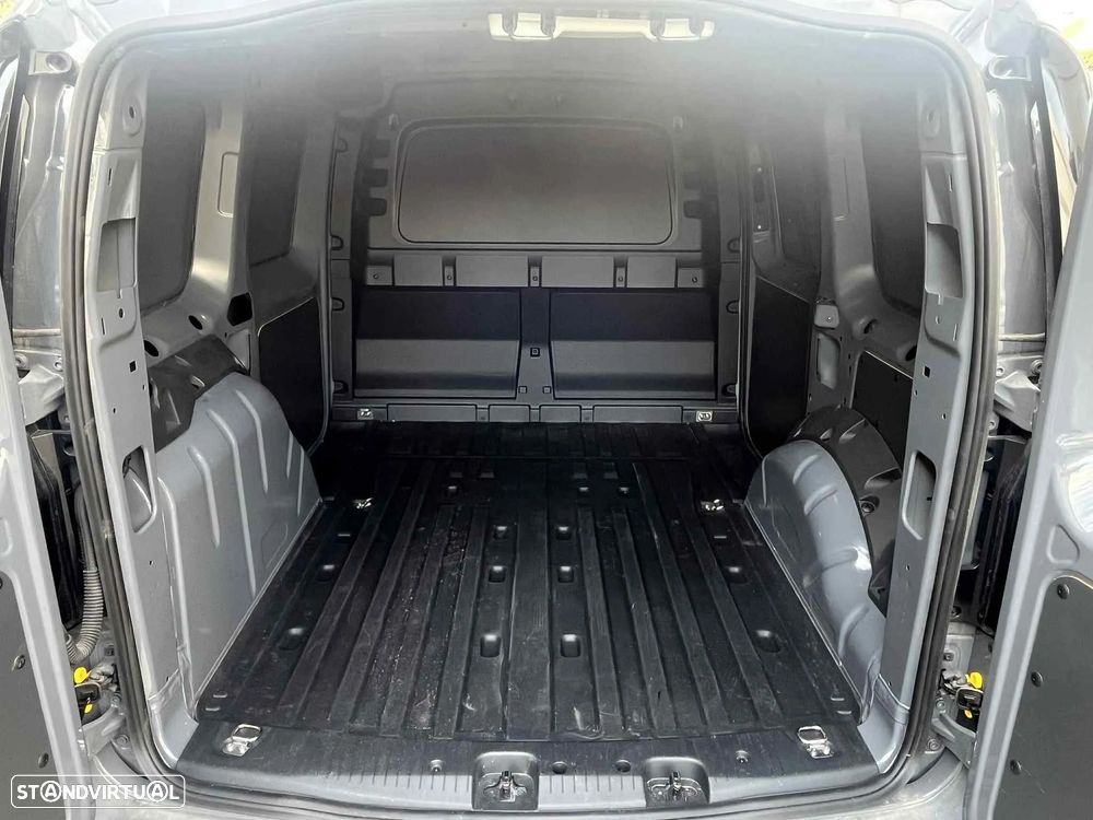 VW Caddy Cargo 2.0 TDi Business 102cv - 28