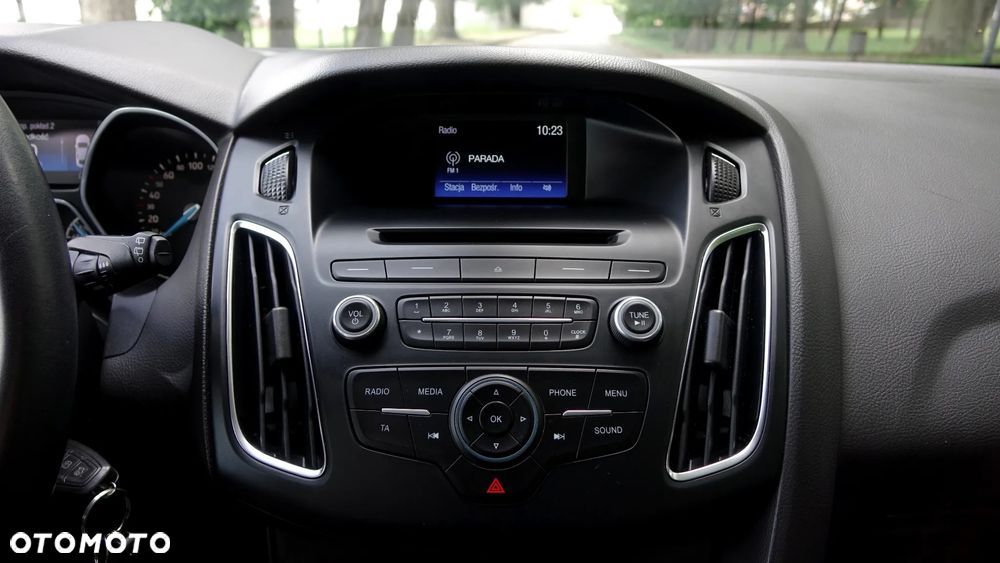 Ford Focus - 18