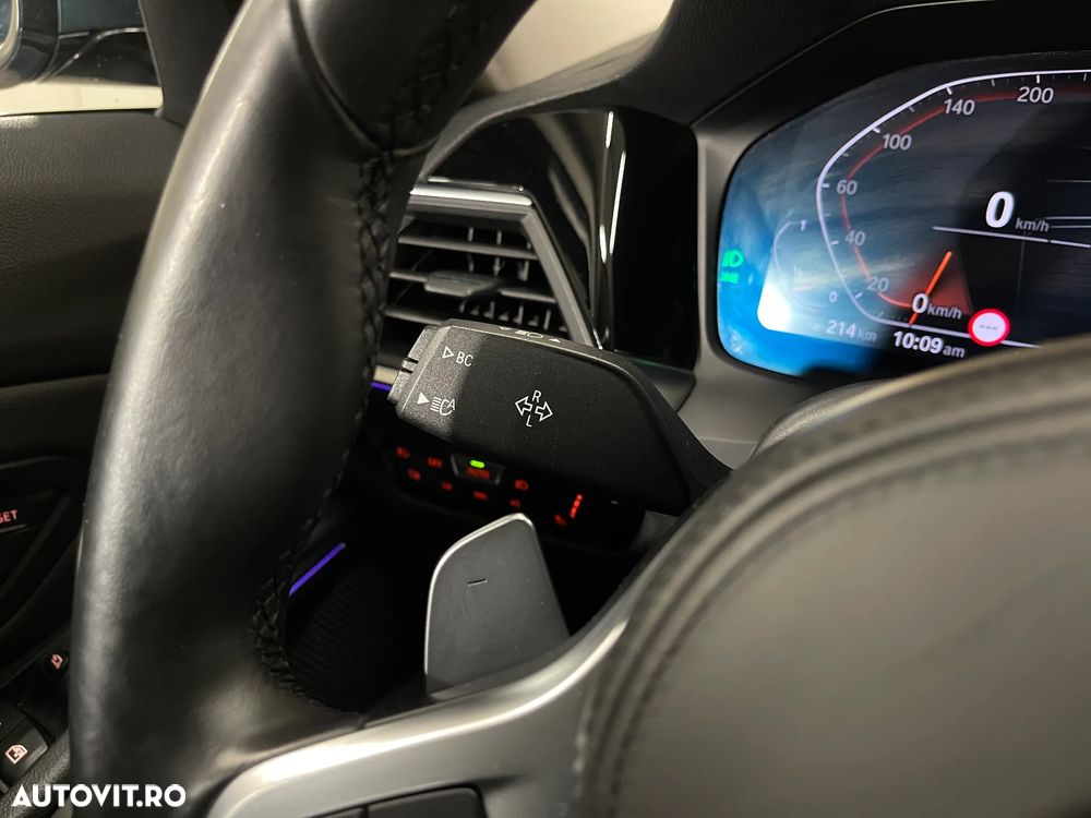 BMW Seria 3 320d xDrive AT MHEV - 31