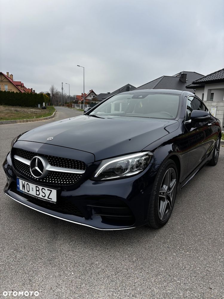 Mercedes-Benz Klasa C 200 4Matic 9G-TRONIC - 7