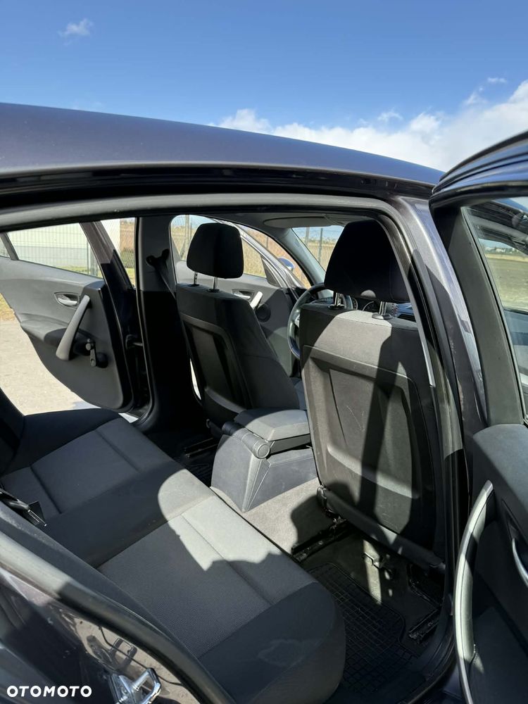 BMW Seria 1 - 19