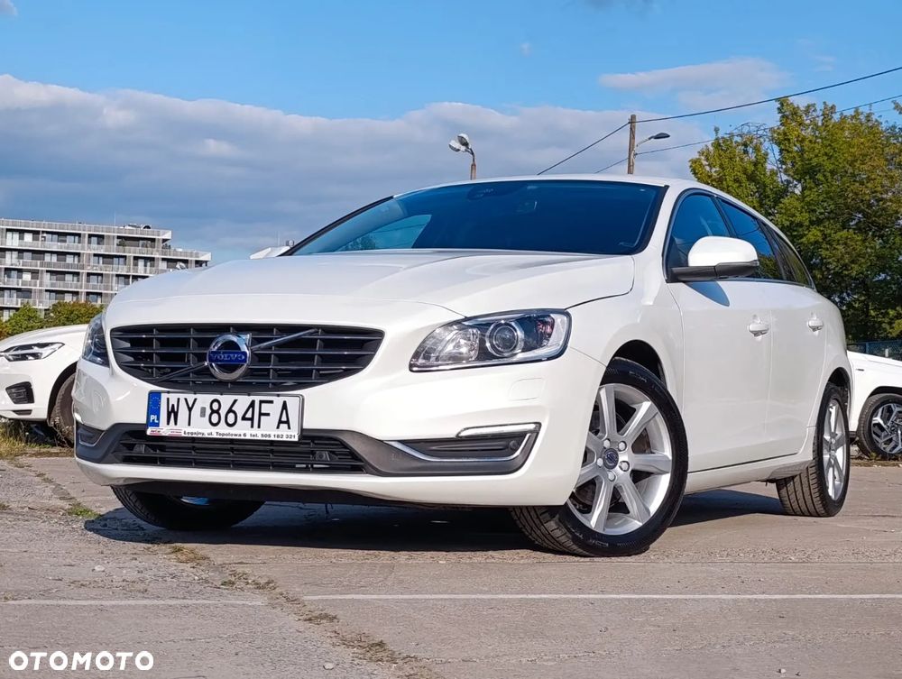 Volvo V60 T3 Summum - 3