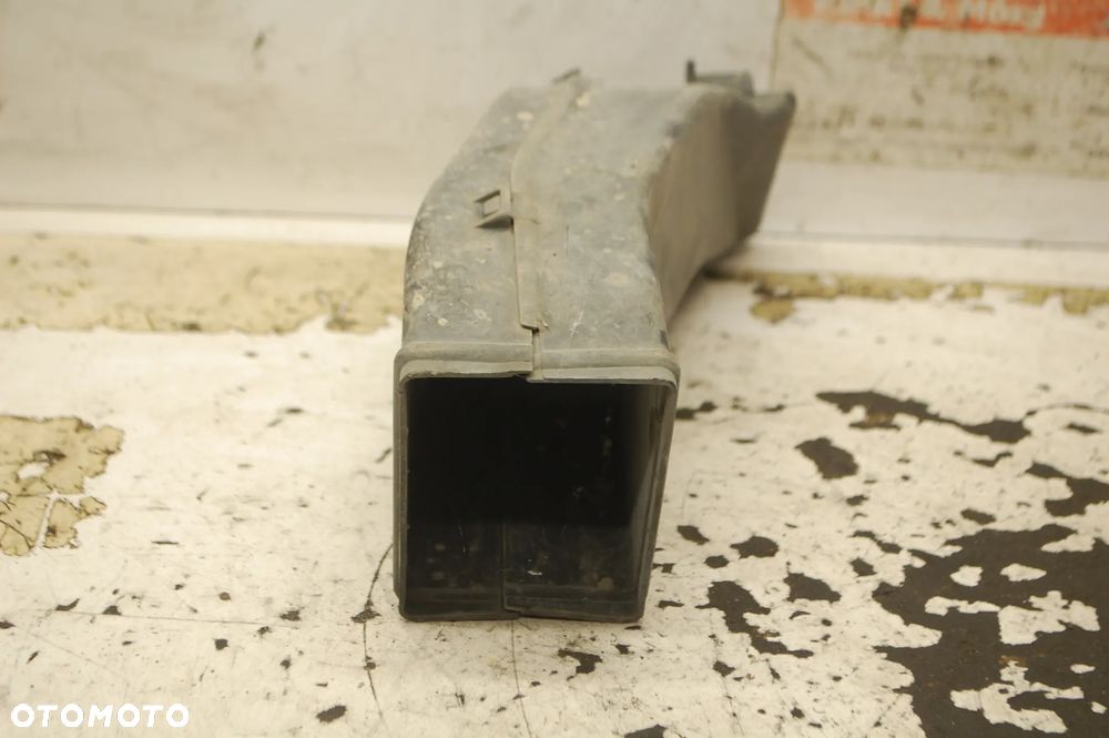 KANAL WLOT POWIETRZA CHŁODNICY LEWY PRAWY 5111-8174843 BMW E39 3.0D 5111-8174844 - 5