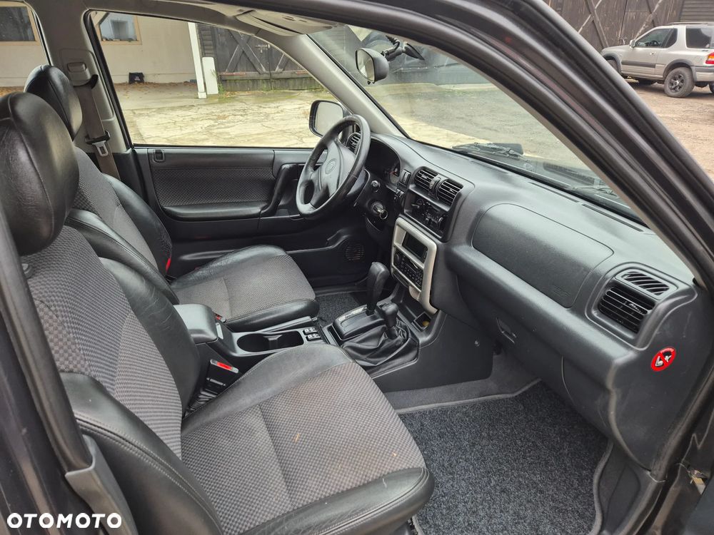 Opel Frontera 3.2 LTD - 15