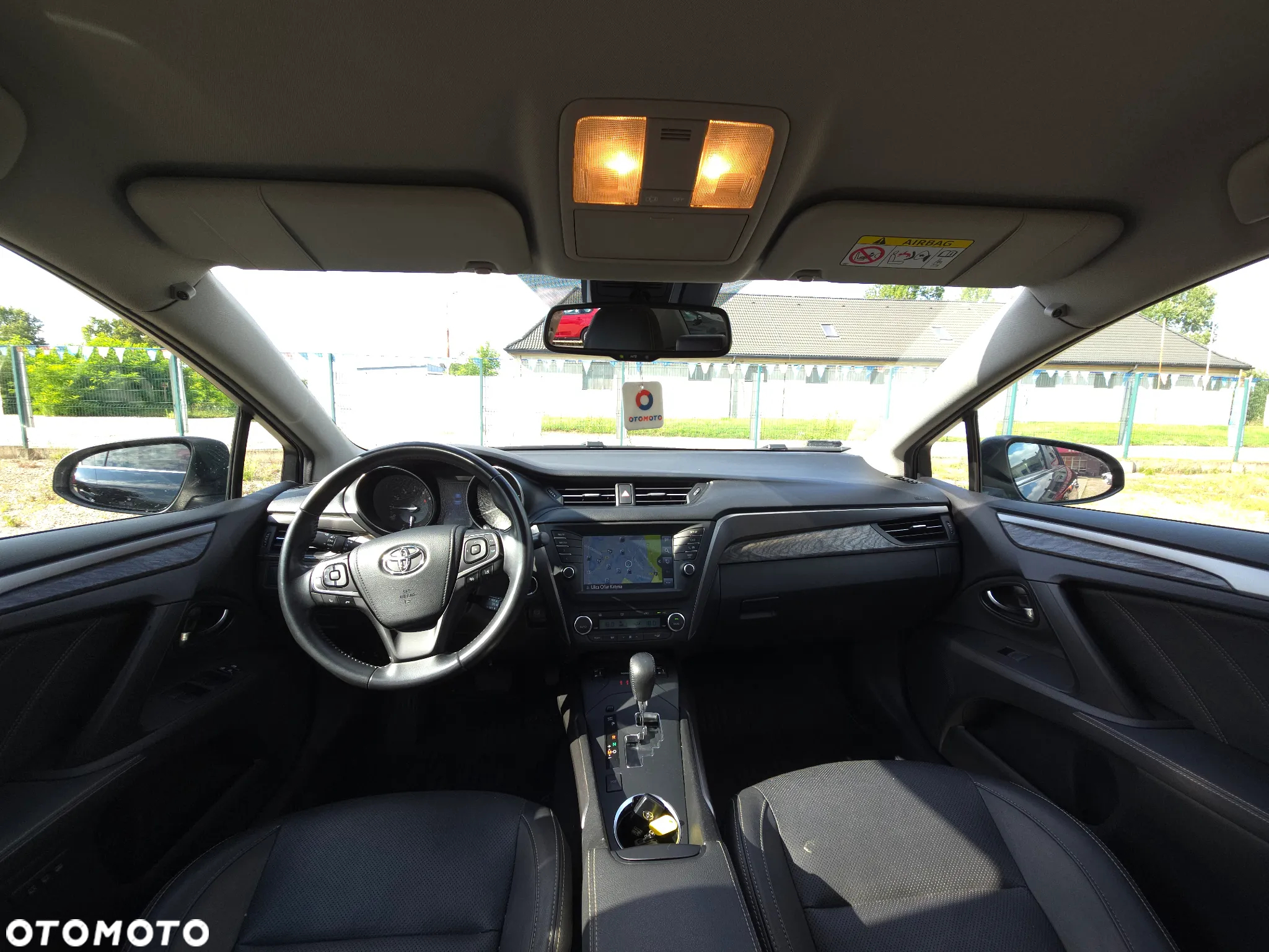 Toyota Avensis 2.0 Prestige MS - 33