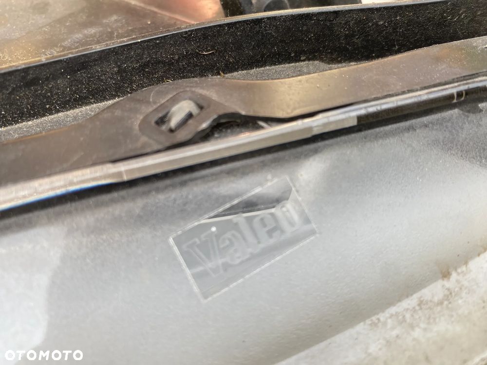 lampa bmw 3 e90 lift valeo zwykła eu prawa cała - 4