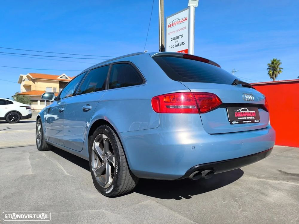 Audi A4 Avant 2.0 TDI - 17