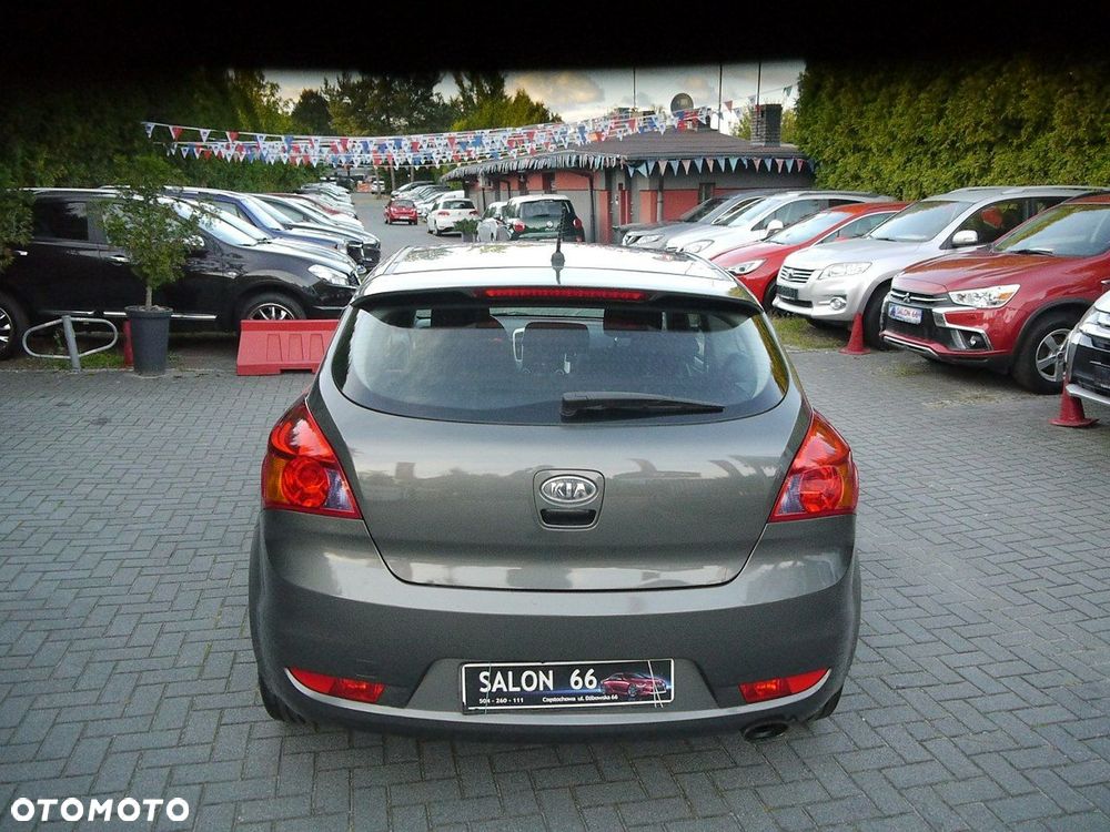 Kia ProCeed Pro_cee'd 1.4 Comfort + - 11