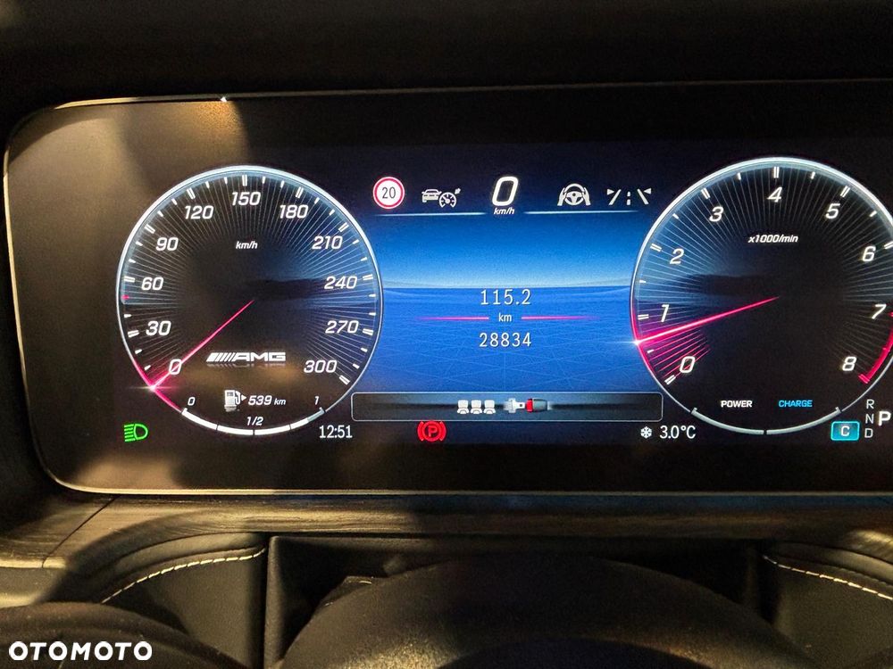 Mercedes-Benz Klasa G AMG 63 - 13