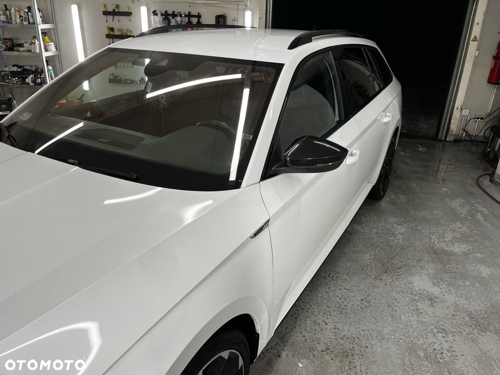 Skoda Superb 1.4 TSI Plug-In Hybrid Sportline DSG - 2