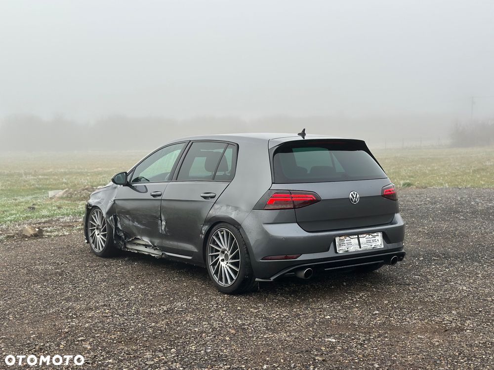 Volkswagen Golf - 13