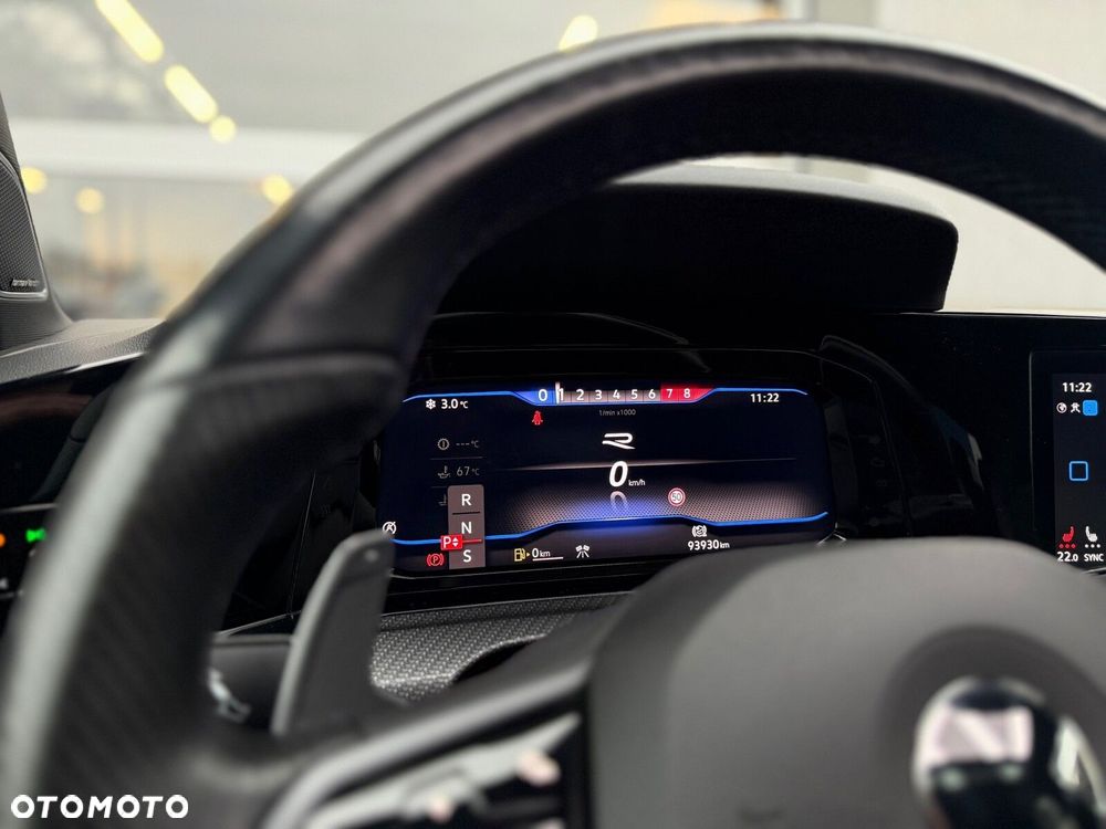 Volkswagen Golf - 17