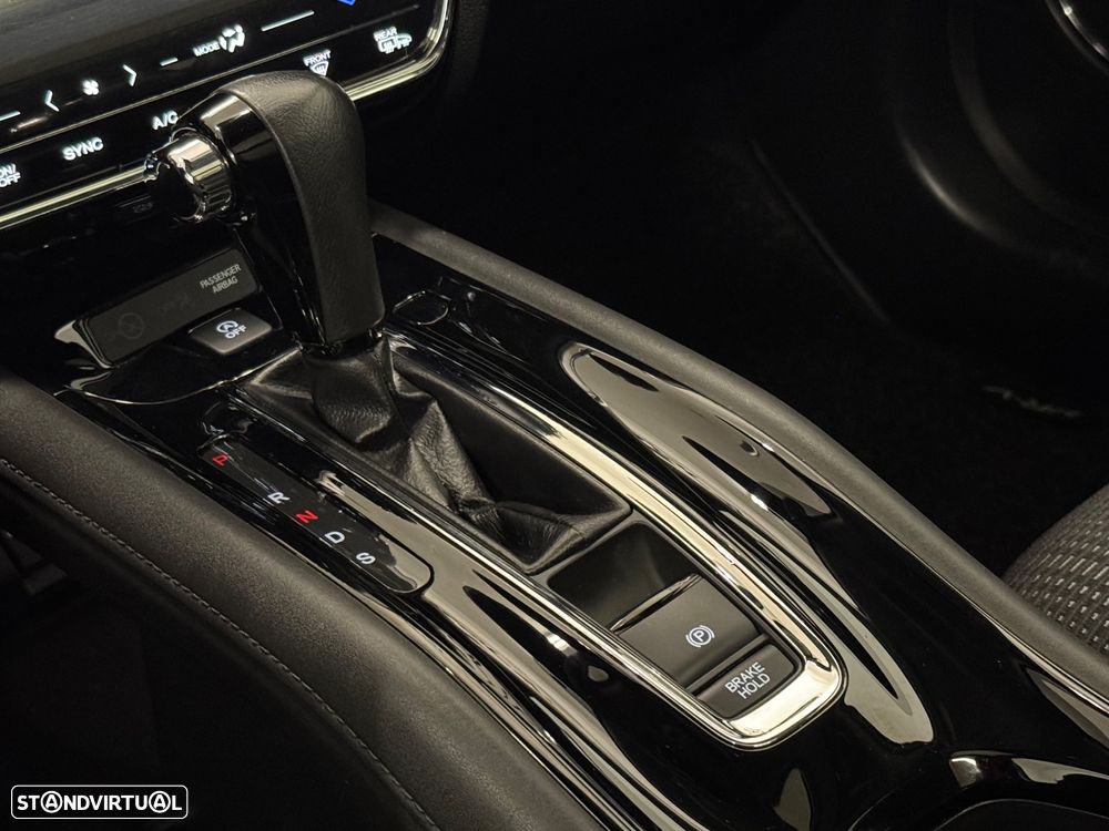 Honda HR-V 1.5 i-VTEC Executive CVT - 33