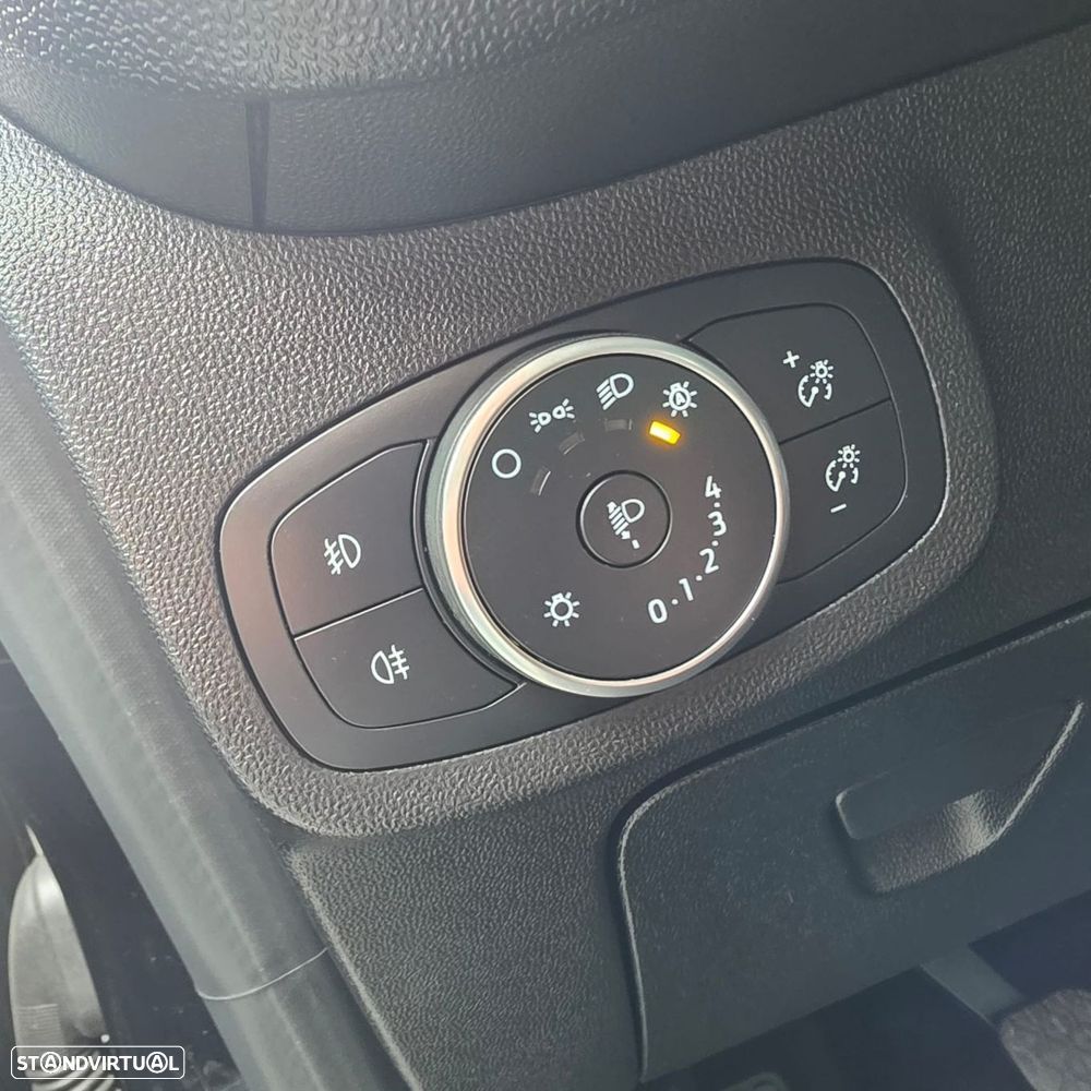 Ford Fiesta 1.1 Ti-VCT Business - 18