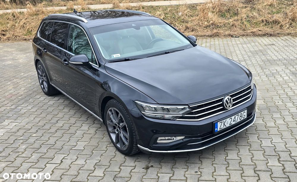 Volkswagen Passat 2.0 TSI 4Mot Elegance DSG - 4