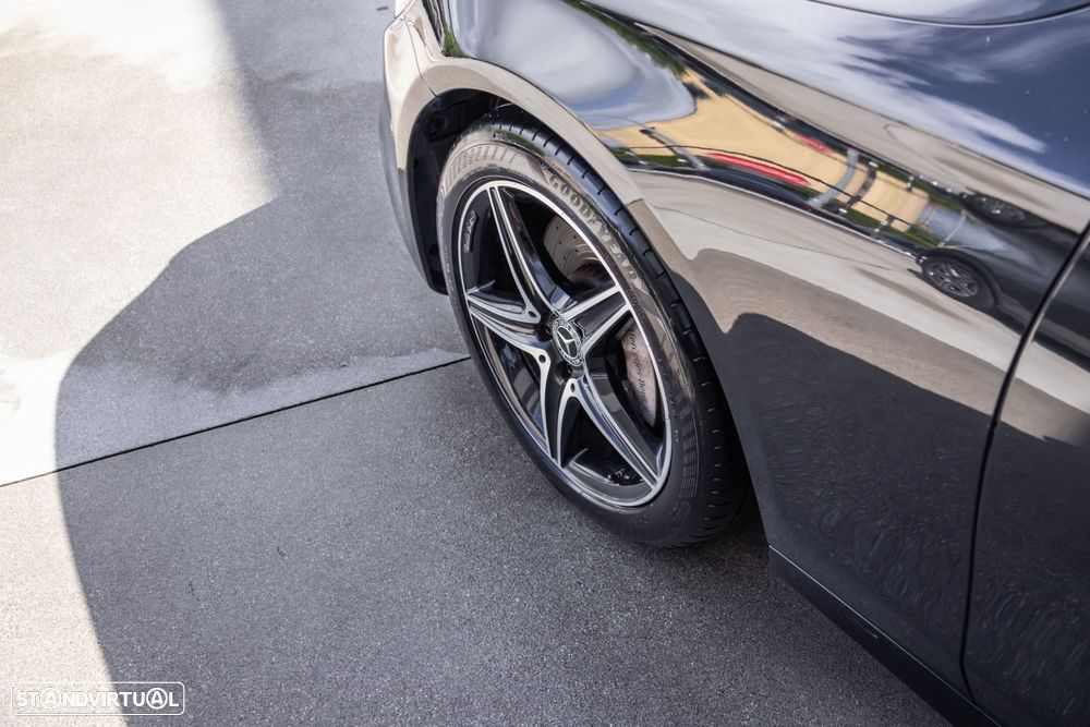 Mercedes-Benz E 220 d AMG Line - 11