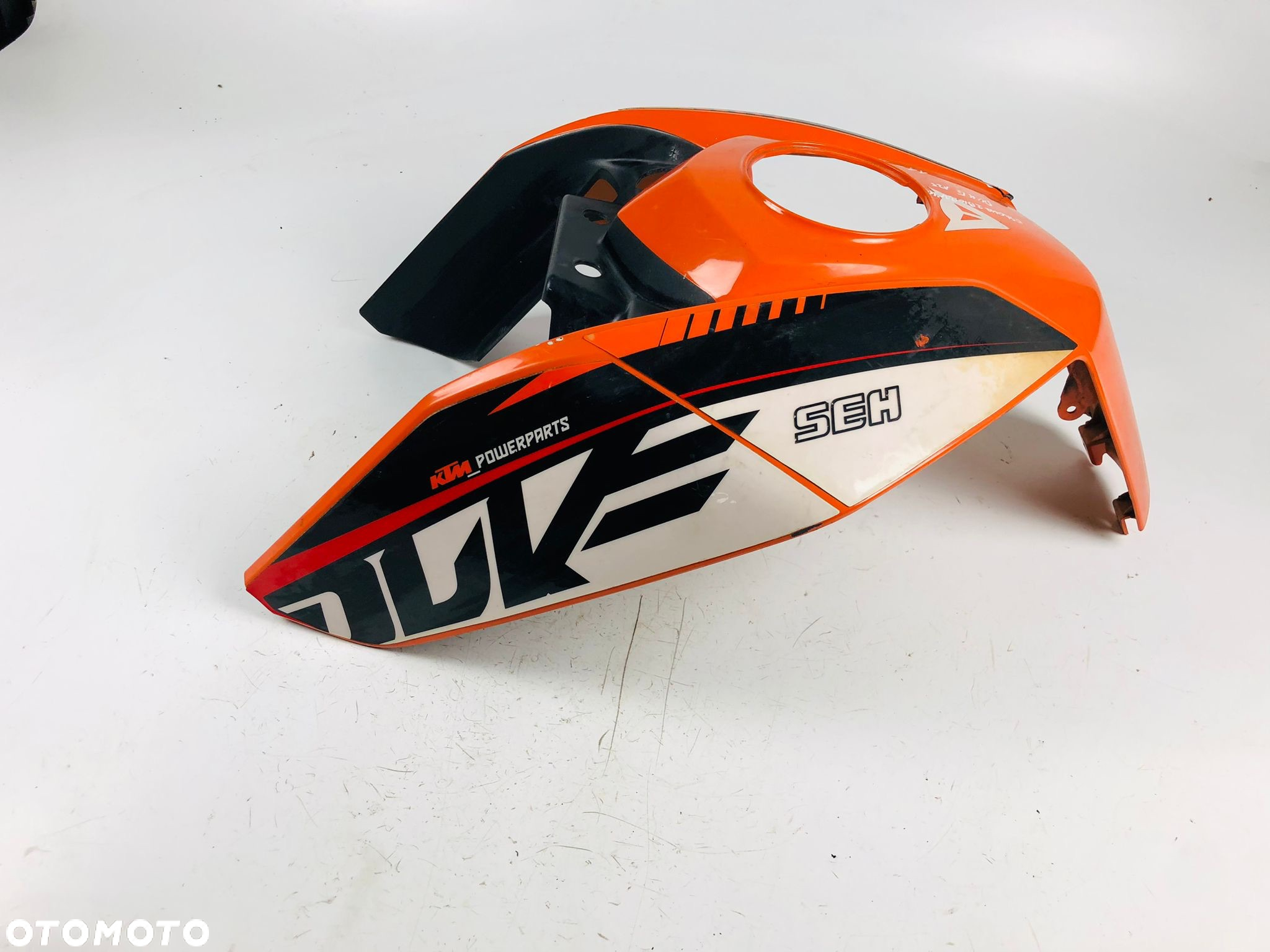 KTM Duke 125 11-16 nakładka osłona zbiornika - 2