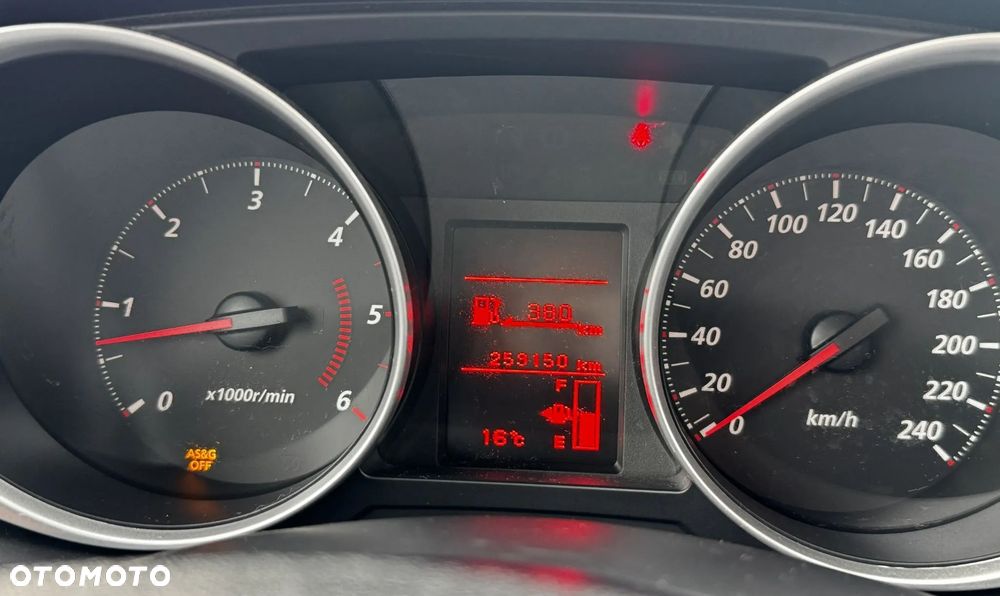 Mitsubishi ASX - 16