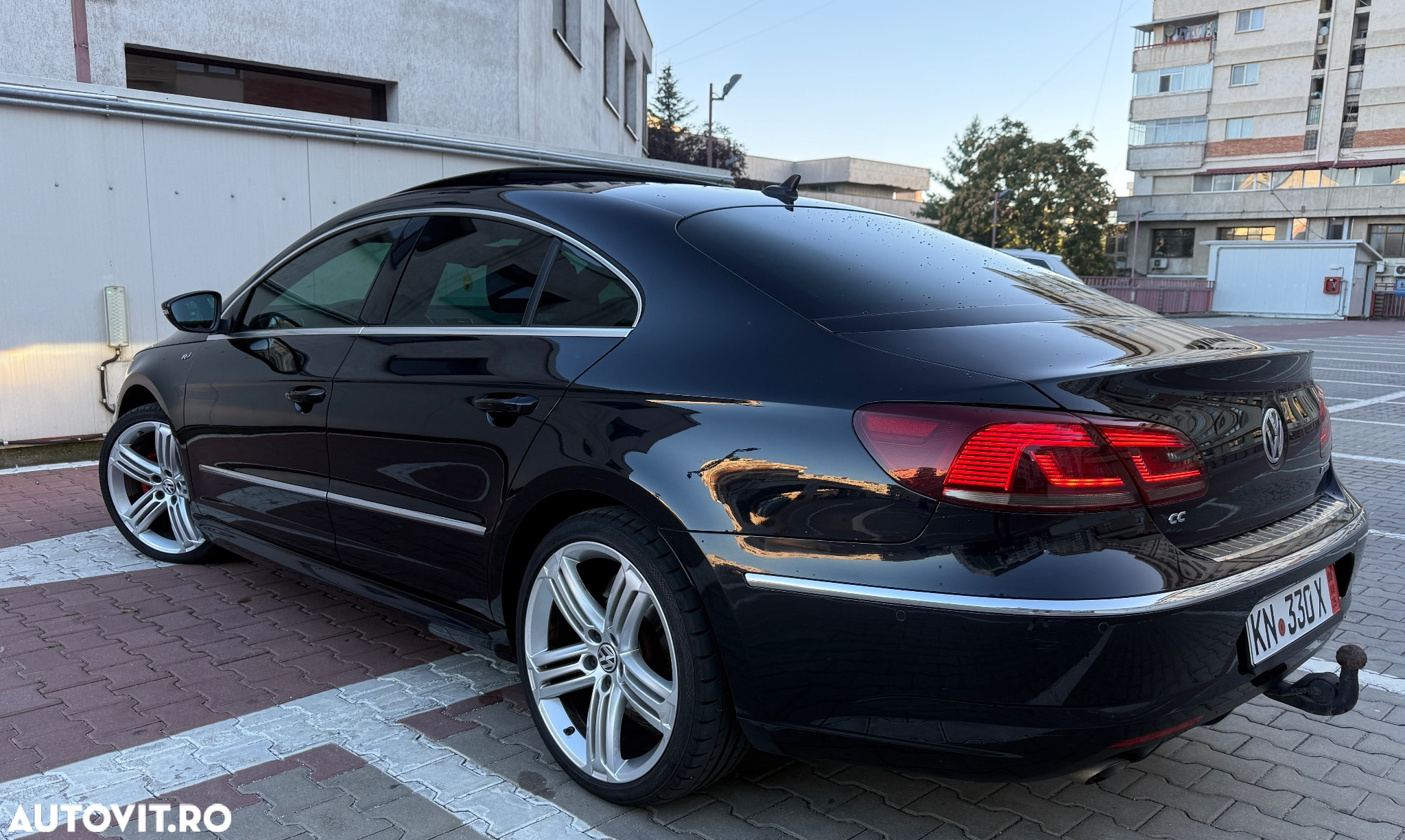 Volkswagen Passat CC 2.0 TDI 4Motion BlueMotion Technology DSG - 3